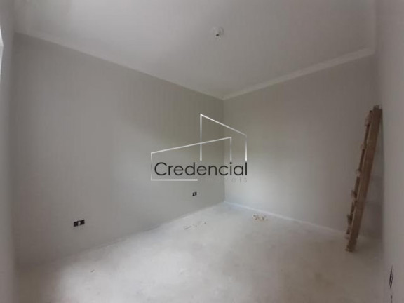 Imagem Sobrado com 3 Quartos à Venda, 119 m² em Uberaba - Curitiba Imagem Sobrado com 3 Quartos à Venda, 119 m² em Uberaba - Curitiba