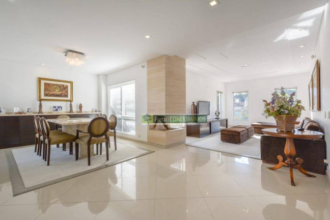 Imagem Casa com 4 Quartos à Venda, 538 m² em Campo Comprido - Curitiba