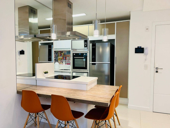 Imagem Apartamento com 2 Quartos para Temporada, 70 m² em Jurerê Internacional - Florianópolis Imagem Apartamento com 2 Quartos para Temporada, 70 m² em Jurerê Internacional - Florianópolis