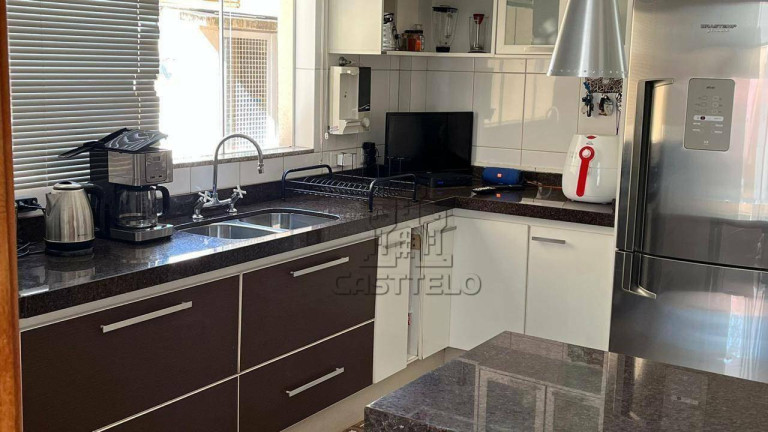 Imagem Casa com 4 Quartos à Venda, 265 m² em Aragarça - Londrina Imagem Casa com 4 Quartos à Venda, 265 m² em Aragarça - Londrina
