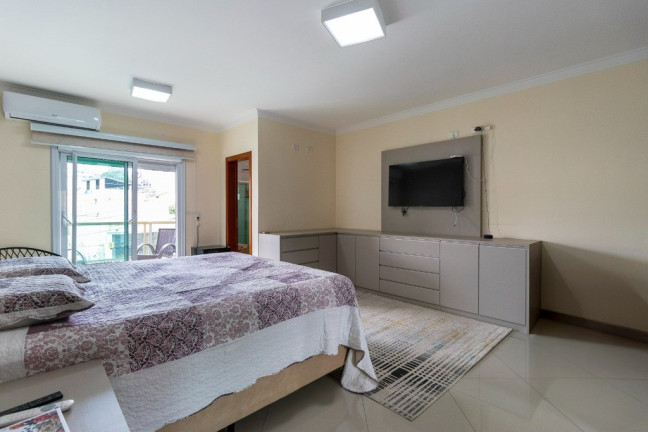 Imagem Casa com 4 Quartos à Venda, em Penha De França - São Paulo Imagem Casa com 4 Quartos à Venda, em Penha De França - São Paulo