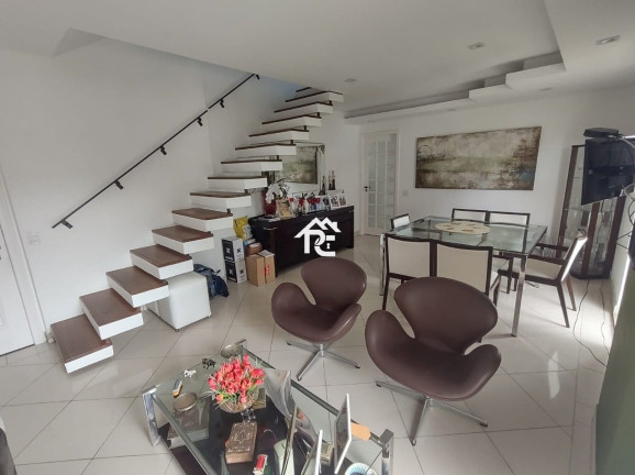 Imagem Cobertura com 3 Quartos à Venda, 252 m² em Icaraí - Niterói Imagem Cobertura com 3 Quartos à Venda, 252 m² em Icaraí - Niterói
