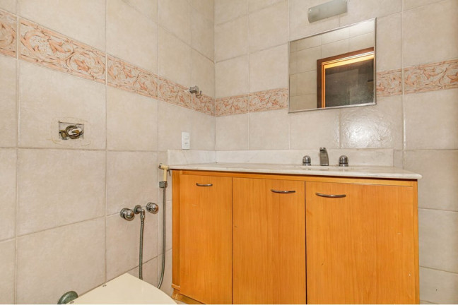 Imagem Casa de Condomínio com 3 Quartos à Venda, 205 m² Imagem Casa de Condomínio com 3 Quartos à Venda, 205 m²