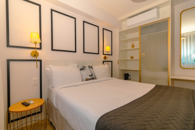 Imagem Apartamento com 1 Quarto à Venda, 28 m² em Mont Serrat - Porto Alegre Imagem Apartamento com 1 Quarto à Venda, 28 m² em Mont Serrat - Porto Alegre
