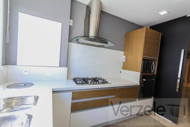 Imagem Apartamento com 4 Quartos à Venda, 330 m² em Centro - Balneário Camboriú Imagem Apartamento com 4 Quartos à Venda, 330 m² em Centro - Balneário Camboriú