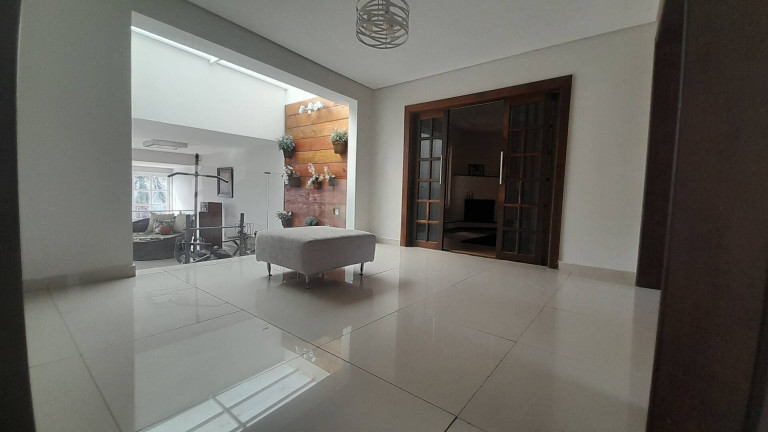Imagem Casa com 4 Quartos à Venda, 600 m² em Polvilho - Cajamar
