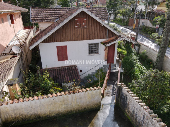 Imagem Casa com 4 Quartos à Venda, 130 m² em Região Da Abernéssia - Campos Do Jordão Imagem Casa com 4 Quartos à Venda, 130 m² em Região Da Abernéssia - Campos Do Jordão