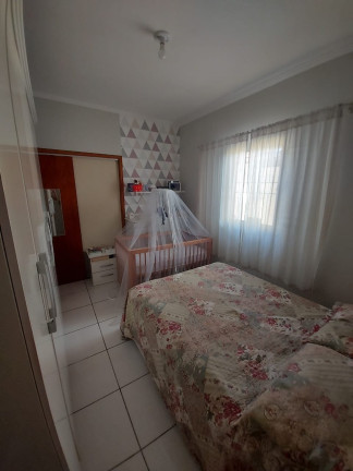 Imagem Casa com 2 Quartos à Venda, 125 m² em Mantiqueira - Pindamonhangaba Imagem Casa com 2 Quartos à Venda, 125 m² em Mantiqueira - Pindamonhangaba