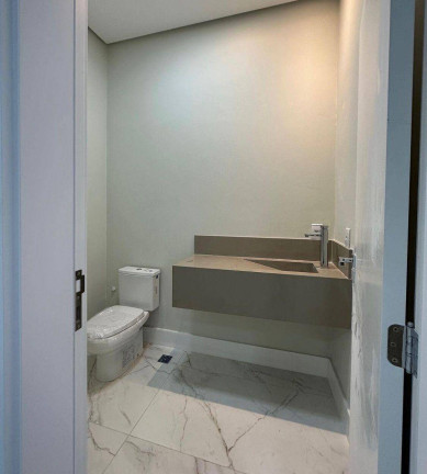 Imagem Casa com 3 Quartos à Venda, 463 m² em Cuiabá Imagem Casa com 3 Quartos à Venda, 463 m² em Cuiabá