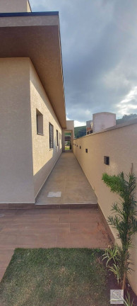 Imagem Casa com 3 Quartos à Venda, 180 m² em Loteamento Parque Residencial Serras De Atibaia Ii - Atibaia Imagem Casa com 3 Quartos à Venda, 180 m² em Loteamento Parque Residencial Serras De Atibaia Ii - Atibaia