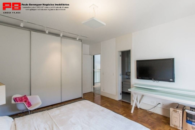 Imagem Casa com 3 Quartos à Venda, 388 m² em Morumbi - São Paulo Imagem Casa com 3 Quartos à Venda, 388 m² em Morumbi - São Paulo
