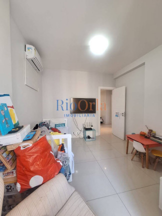 Imagem Apartamento com 4 Quartos à Venda, 180 m² em Barra Da Tijuca - Rio De Janeiro
