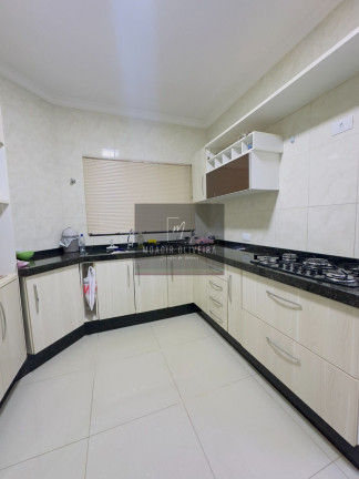 Imagem Casa com 2 Quartos à Venda, 64 m² em Jardim Flórida - Ourinhos