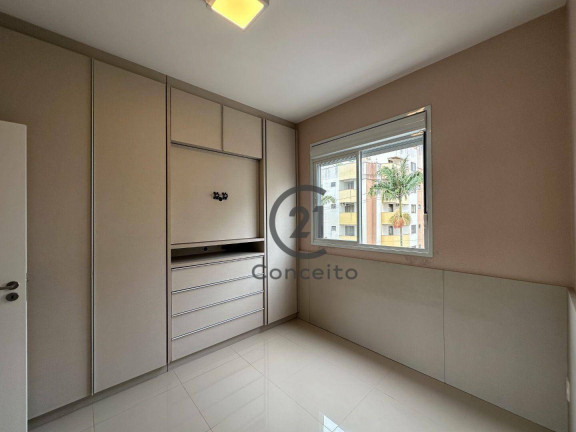Imagem Apartamento com 3 Quartos à Venda, 86 m² em Abraão - Florianópolis