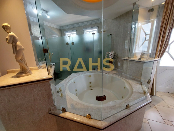 Imagem Casa com 3 Quartos à Venda, 270 m² em Costa E Silva - Joinville