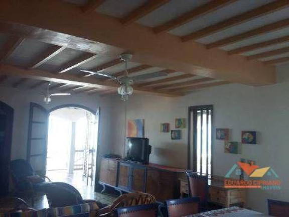 Imagem Sobrado com 8 Quartos à Venda, 507 m² em Massaguaçu - Caraguatatuba