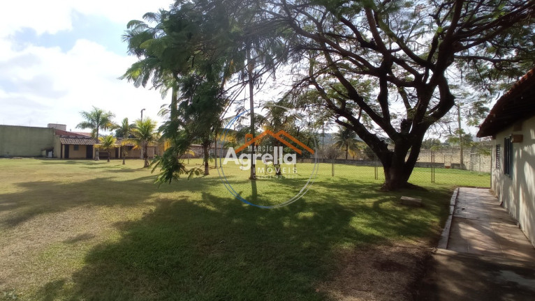 Imagem Imóvel com 3 Quartos à Venda, 1.044 m² em Jardim Flamboyant - Mogi Mirim Imagem Imóvel com 3 Quartos à Venda, 1.044 m² em Jardim Flamboyant - Mogi Mirim
