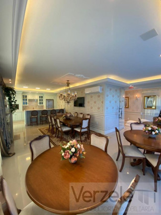 Imagem Apartamento com 4 Quartos à Venda, 251 m² em Meia Praia - Itapema
