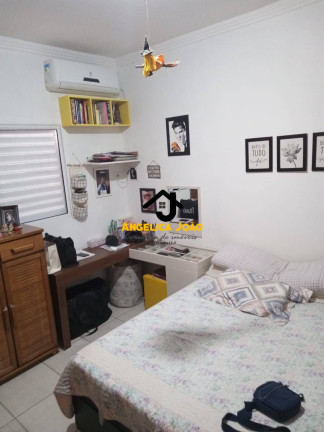 Imagem Casa de Condomínio com 2 Quartos à Venda, 55 m² em Parque Sao Vicente - São Vicente