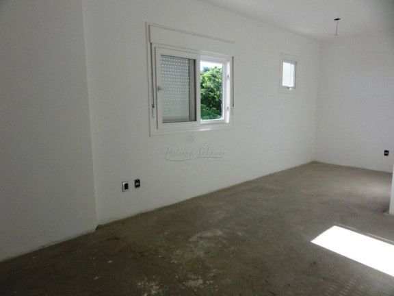Imagem Casa com 4 Quartos à Venda, 181 m² em Vila Assunção - Porto Alegre Imagem Casa com 4 Quartos à Venda, 181 m² em Vila Assunção - Porto Alegre