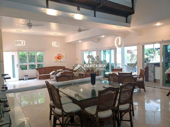 Imagem Casa com 6 Quartos à Venda, 600 m² em Riviera Módulo 19 - Bertioga Imagem Casa com 6 Quartos à Venda, 600 m² em Riviera Módulo 19 - Bertioga