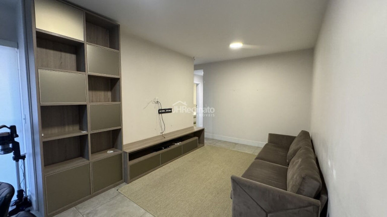 Imagem Apartamento com 3 Quartos à Venda, 72 m² em Jardim Nova Manchester - Sorocaba Imagem Apartamento com 3 Quartos à Venda, 72 m² em Jardim Nova Manchester - Sorocaba