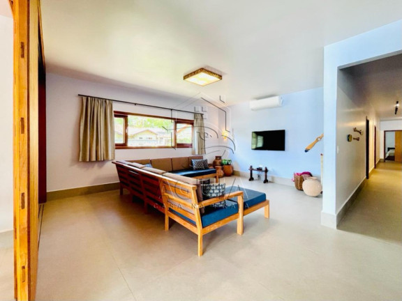 Imagem Casa com 7 Quartos à Venda, 573 m² em Lázaro - Ubatuba Imagem Casa com 7 Quartos à Venda, 573 m² em Lázaro - Ubatuba