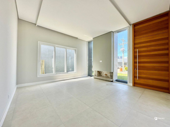 Imagem Casa de Condomínio com 3 Quartos à Venda, 170 m² em Dubai - Capão Da Canoa Imagem Casa de Condomínio com 3 Quartos à Venda, 170 m² em Dubai - Capão Da Canoa