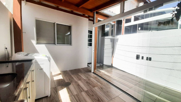 Imagem Casa de Condomínio com 1 Quarto à Venda, 91 m² em Igara - Canoas Imagem Casa de Condomínio com 1 Quarto à Venda, 91 m² em Igara - Canoas