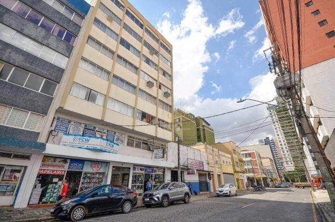 Imóvel à Venda, 80 m² em Centro - Curitiba
