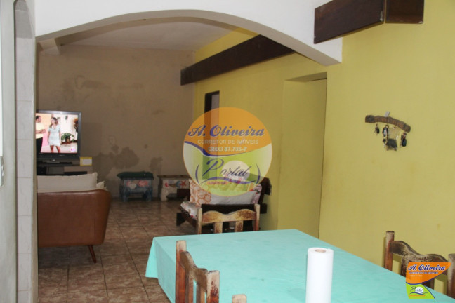 Imagem Casa com 8 Quartos à Venda, 135 m² em Perequê Açu - Ubatuba Imagem Casa com 8 Quartos à Venda, 135 m² em Perequê Açu - Ubatuba