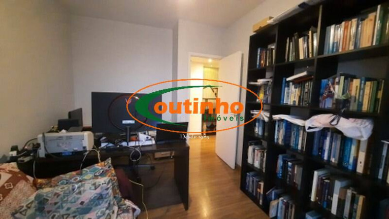Imagem Apartamento com 4 Quartos à Venda, 171 m² em Tijuca - Rio De Janeiro Imagem Apartamento com 4 Quartos à Venda, 171 m² em Tijuca - Rio De Janeiro