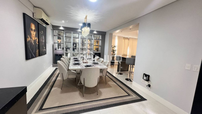 Imagem Apartamento com 3 Quartos à Venda, 175 m² em Centro - Pato Branco Imagem Apartamento com 3 Quartos à Venda, 175 m² em Centro - Pato Branco