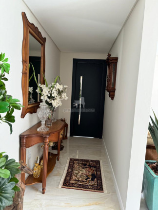 Imagem Casa com 3 Quartos à Venda, 252 m² em Santa Regina - Camboriú