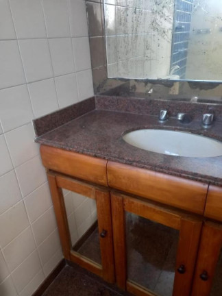 Imagem Imóvel com 2 Quartos à Venda, 65 m² em Icaraí - Niterói Imagem Imóvel com 2 Quartos à Venda, 65 m² em Icaraí - Niterói