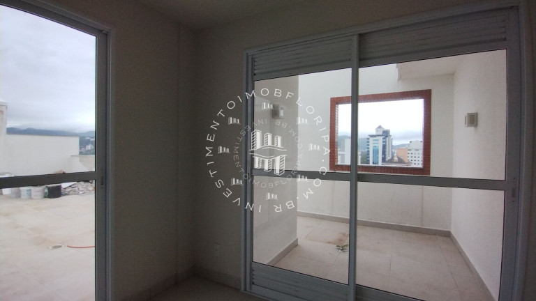 Imagem Cobertura com 3 Quartos à Venda, 156 m² em Agronômica - Florianópolis Imagem Cobertura com 3 Quartos à Venda, 156 m² em Agronômica - Florianópolis