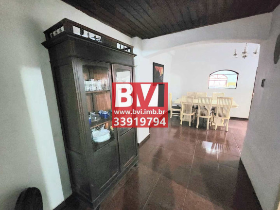 Imagem Casa com 2 Quartos à Venda, 160 m² em Penha - Rio De Janeiro