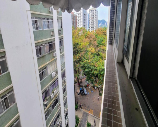 Imagem Imóvel com 3 Quartos à Venda, 101 m² em Leblon - Rio De Janeiro Imagem Imóvel com 3 Quartos à Venda, 101 m² em Leblon - Rio De Janeiro
