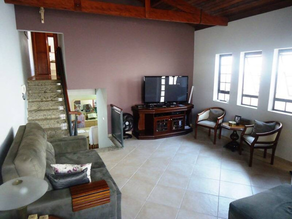 Imagem Casa com 3 Quartos à Venda, 260 m² em Itatiba Imagem Casa com 3 Quartos à Venda, 260 m² em Itatiba