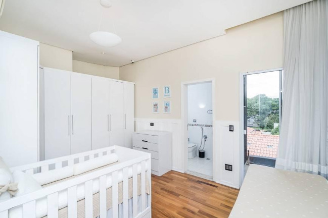 Imagem Casa com 4 Quartos à Venda, 751 m² em Jardim Social - Curitiba Imagem Casa com 4 Quartos à Venda, 751 m² em Jardim Social - Curitiba