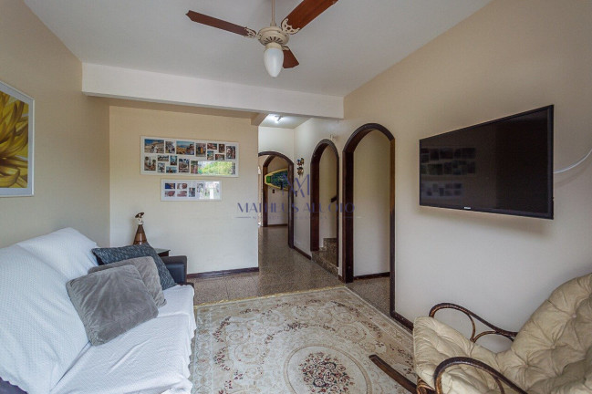Imagem Casa com 3 Quartos à Venda, 160 m² em Morrinhos - Bombinhas