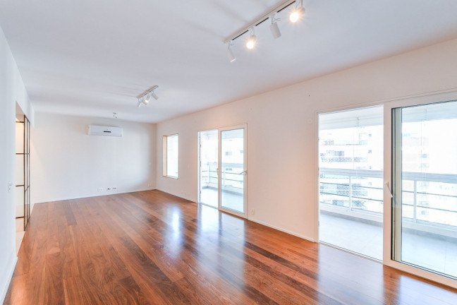 Imagem Apartamento com 3 Quartos à Venda, 138 m² em Vila Olímpia - São Paulo
