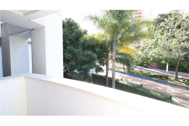 Imagem Imóvel com 1 Quarto à Venda, em Vila Andrade - São Paulo Imagem Imóvel com 1 Quarto à Venda, em Vila Andrade - São Paulo