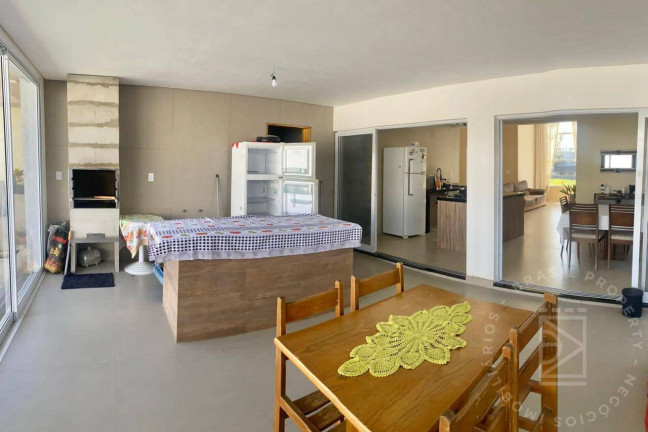 Imagem Casa com 3 Quartos à Venda, 218 m² em Condomínio Residencial Ecopark Bourbon - Caçapava Imagem Casa com 3 Quartos à Venda, 218 m² em Condomínio Residencial Ecopark Bourbon - Caçapava