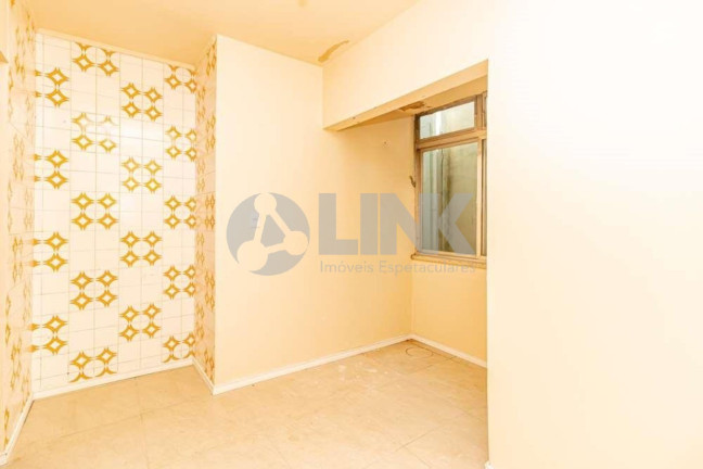 Imagem Apartamento com 2 Quartos à Venda, 78 m² em Santana - Porto Alegre