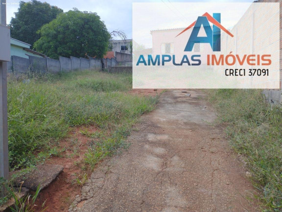Imagem Terreno à Venda, 360 m² em Araças 3º Seção - Mateus Leme