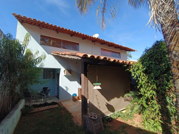 Imagem Casa com 3 Quartos à Venda, 356 m² em Jao - Goiania Imagem Casa com 3 Quartos à Venda, 356 m² em Jao - Goiania