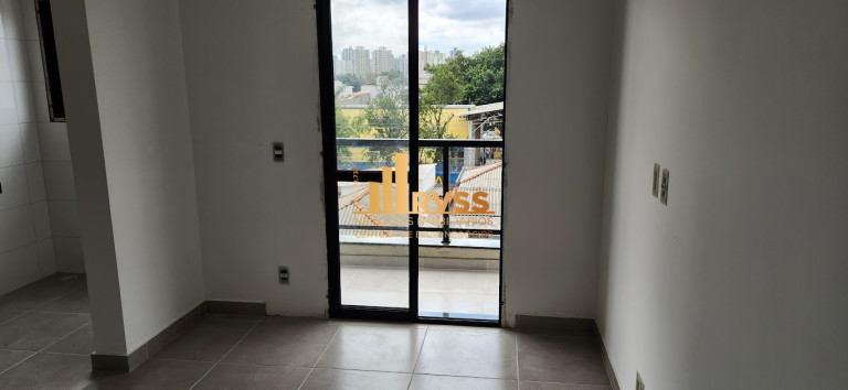 Imóvel com 2 Quartos à Venda, 75 m² em Jardim Ocara - Santo André