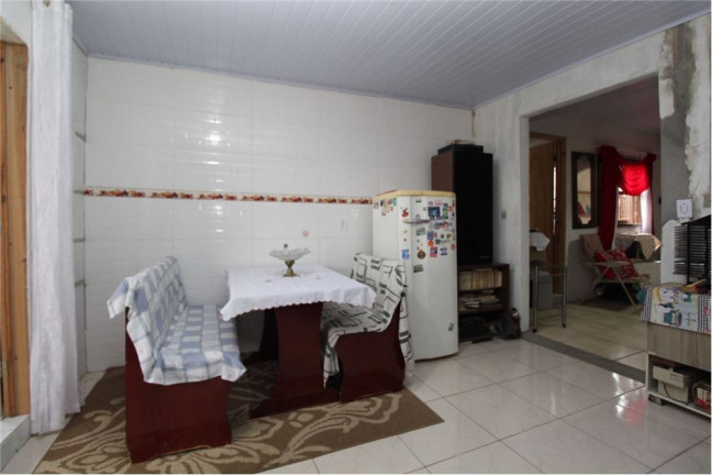 Imagem Casa com 2 Quartos à Venda, em Mário Quintana - Porto Alegre Imagem Casa com 2 Quartos à Venda, em Mário Quintana - Porto Alegre