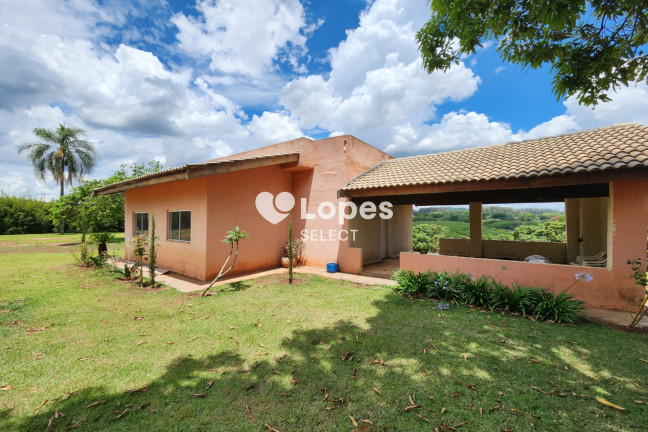 Imagem Imóvel com 2 Quartos à Venda, 26.890 m² em Macuco - Valinhos Imagem Imóvel com 2 Quartos à Venda, 26.890 m² em Macuco - Valinhos